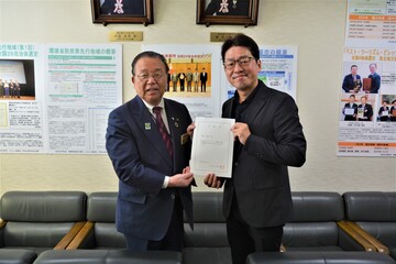 渥美市長と陳内フェロー